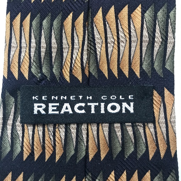 Kennth Cole Reaction black printed tie - Picture 3 of 5